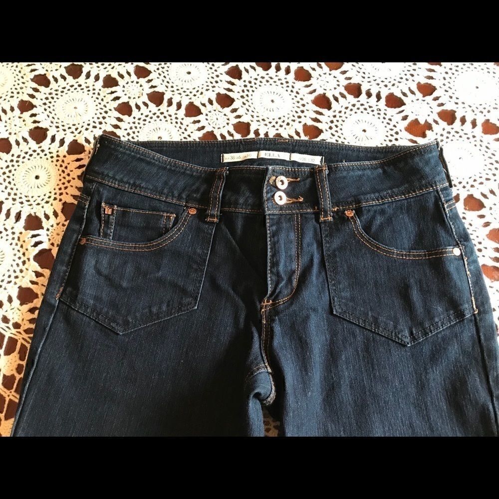 NWOT Ella Jeans! W28 L32!!